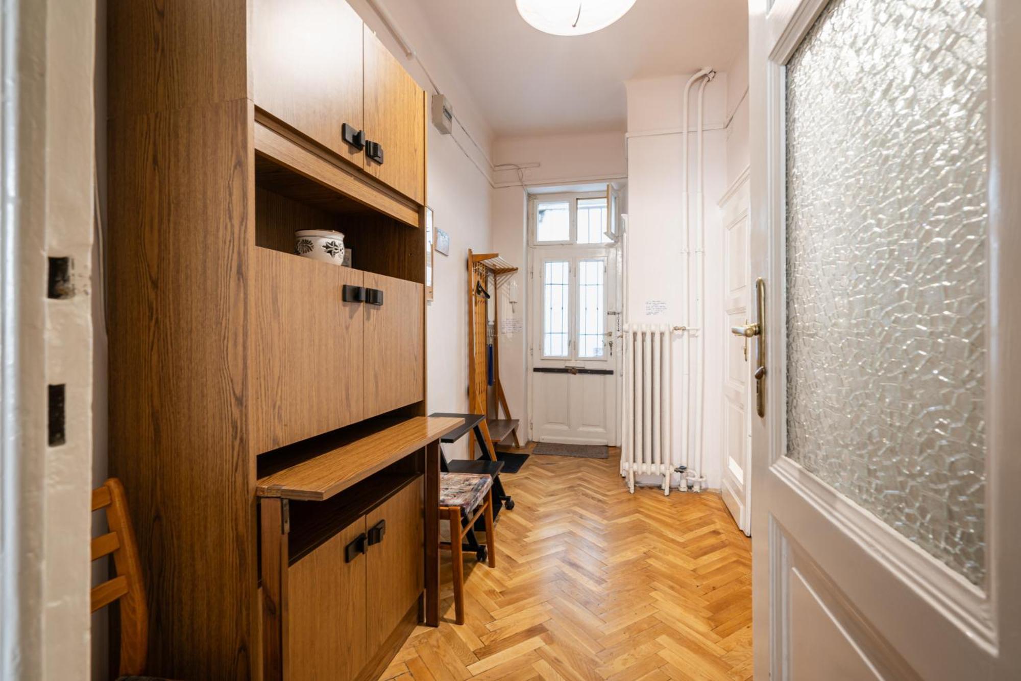 Bpr W21 Retro Home With Balcony Budapest Luaran gambar