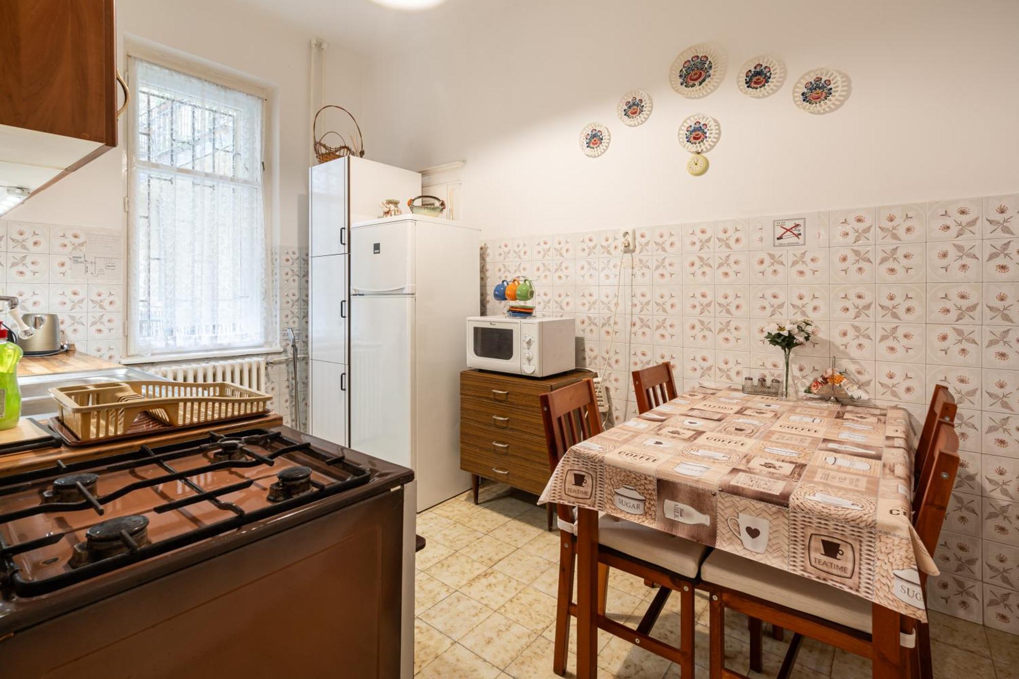 Bpr W21 Retro Home With Balcony Budapest Luaran gambar