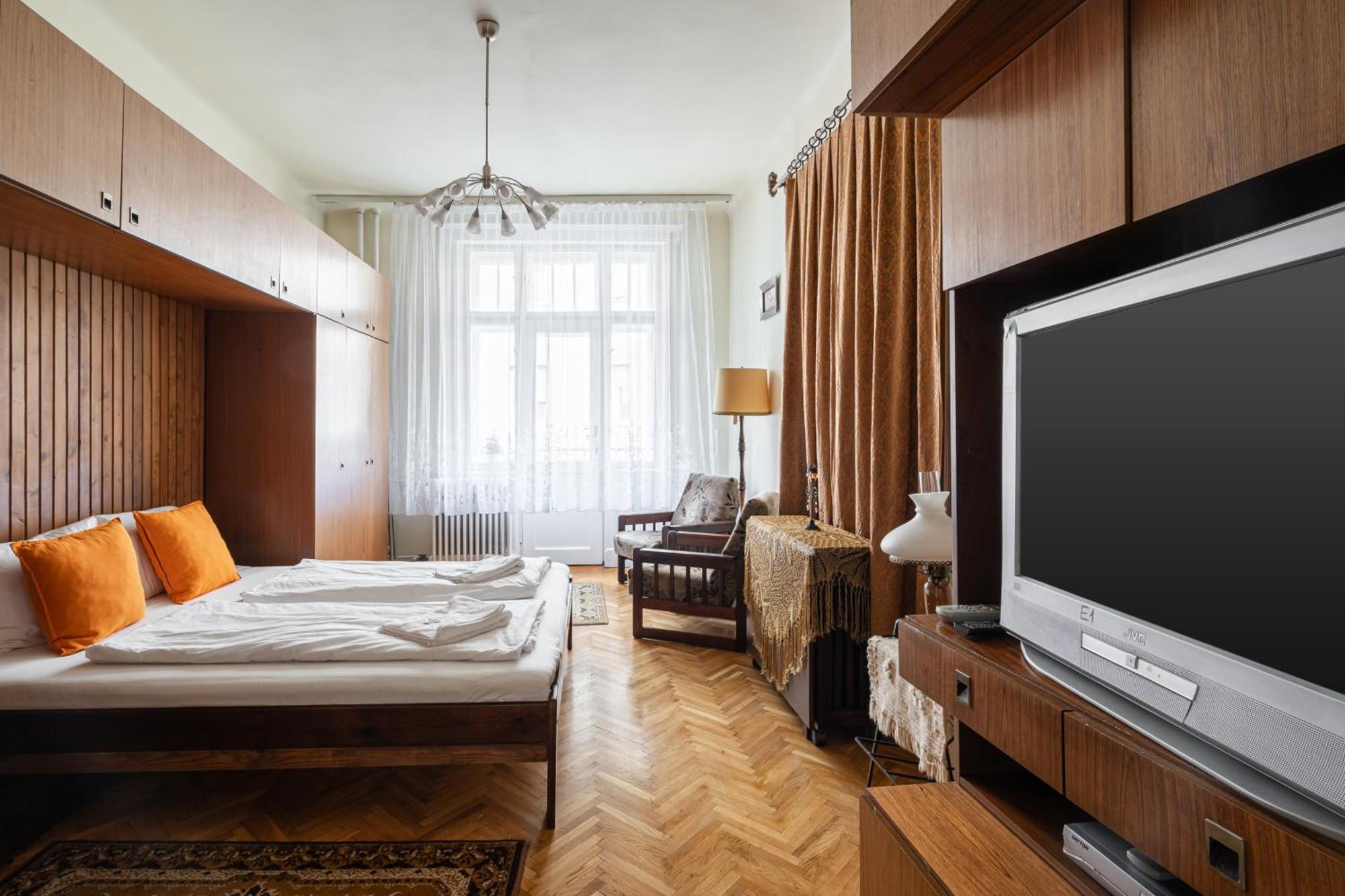 Bpr W21 Retro Home With Balcony Budapest Luaran gambar