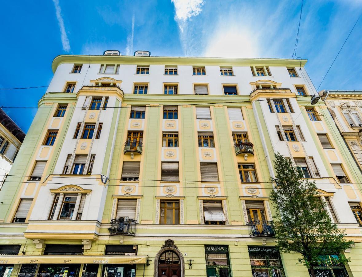 Bpr W21 Retro Home With Balcony Budapest Luaran gambar